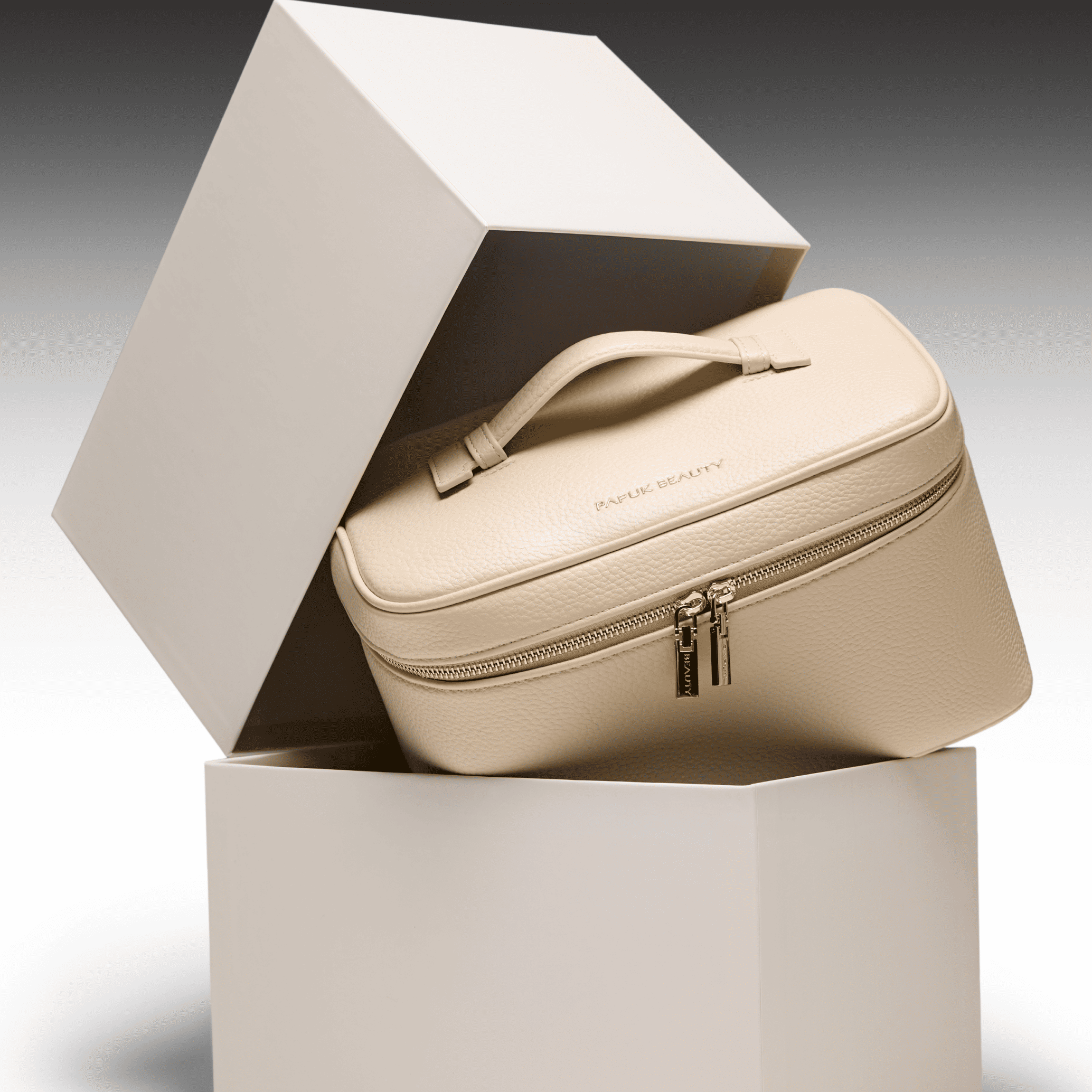 Бьюти-кейс для косметики, молочная